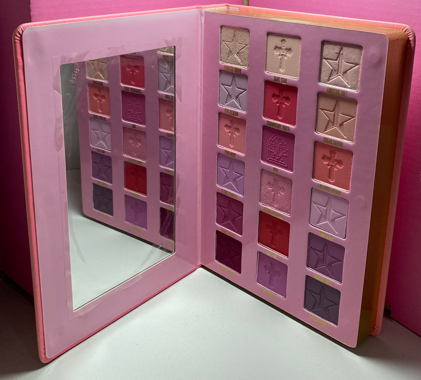 Paleta Jeffree Star pink religion