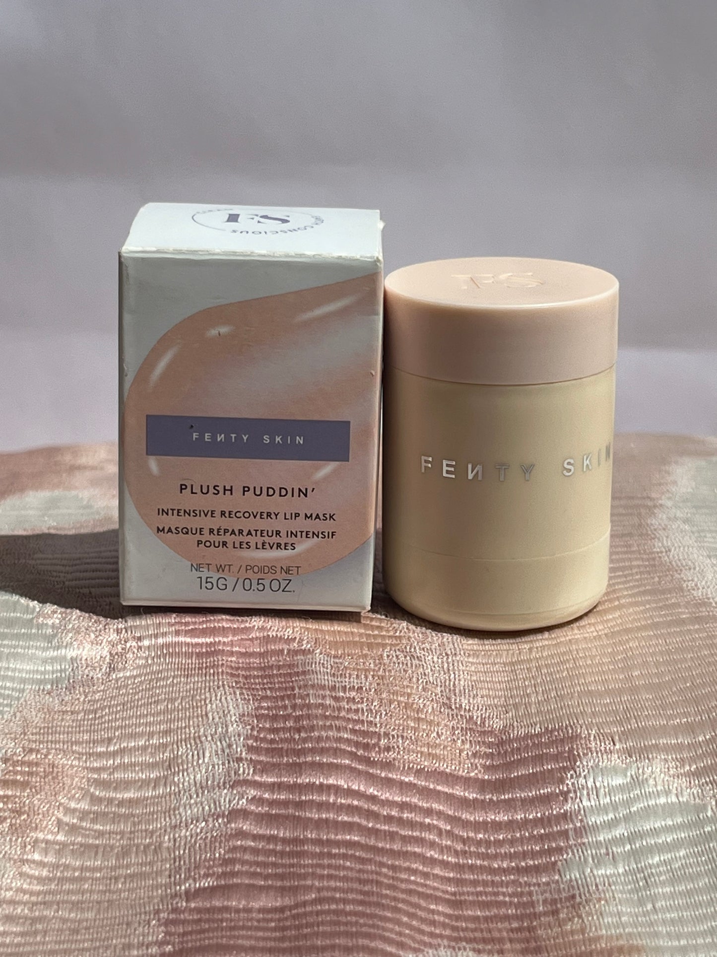 Plush puddin’ intensive recovery lip mask with pomegranate sterols + vitamin E Fenty Skin