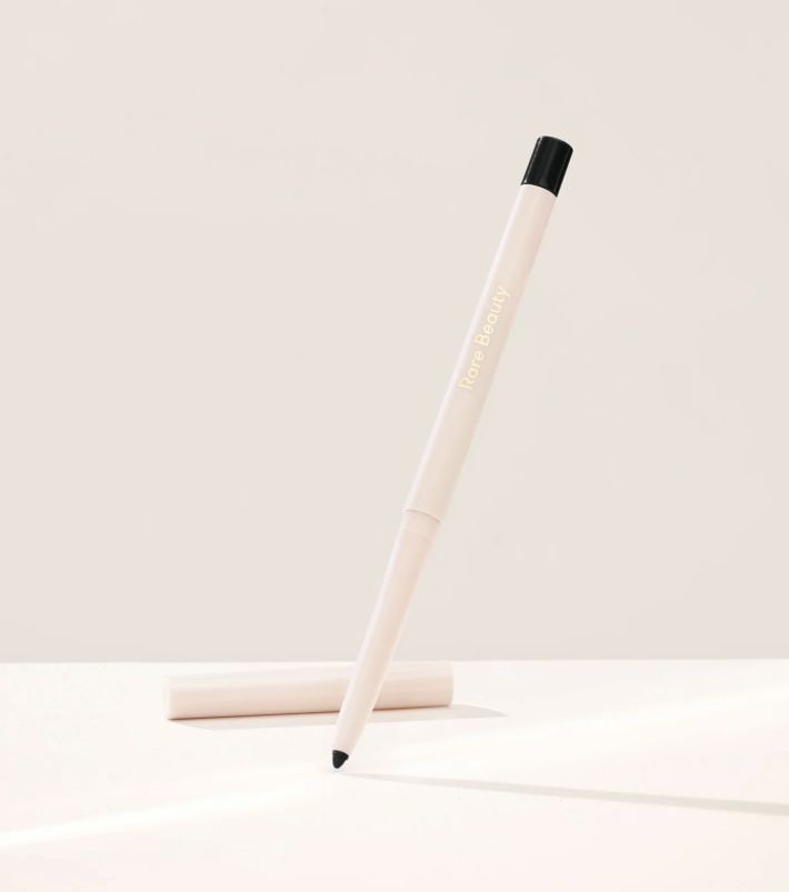 Perfect strokes eyeliner gel longue tenue Rare Beauty