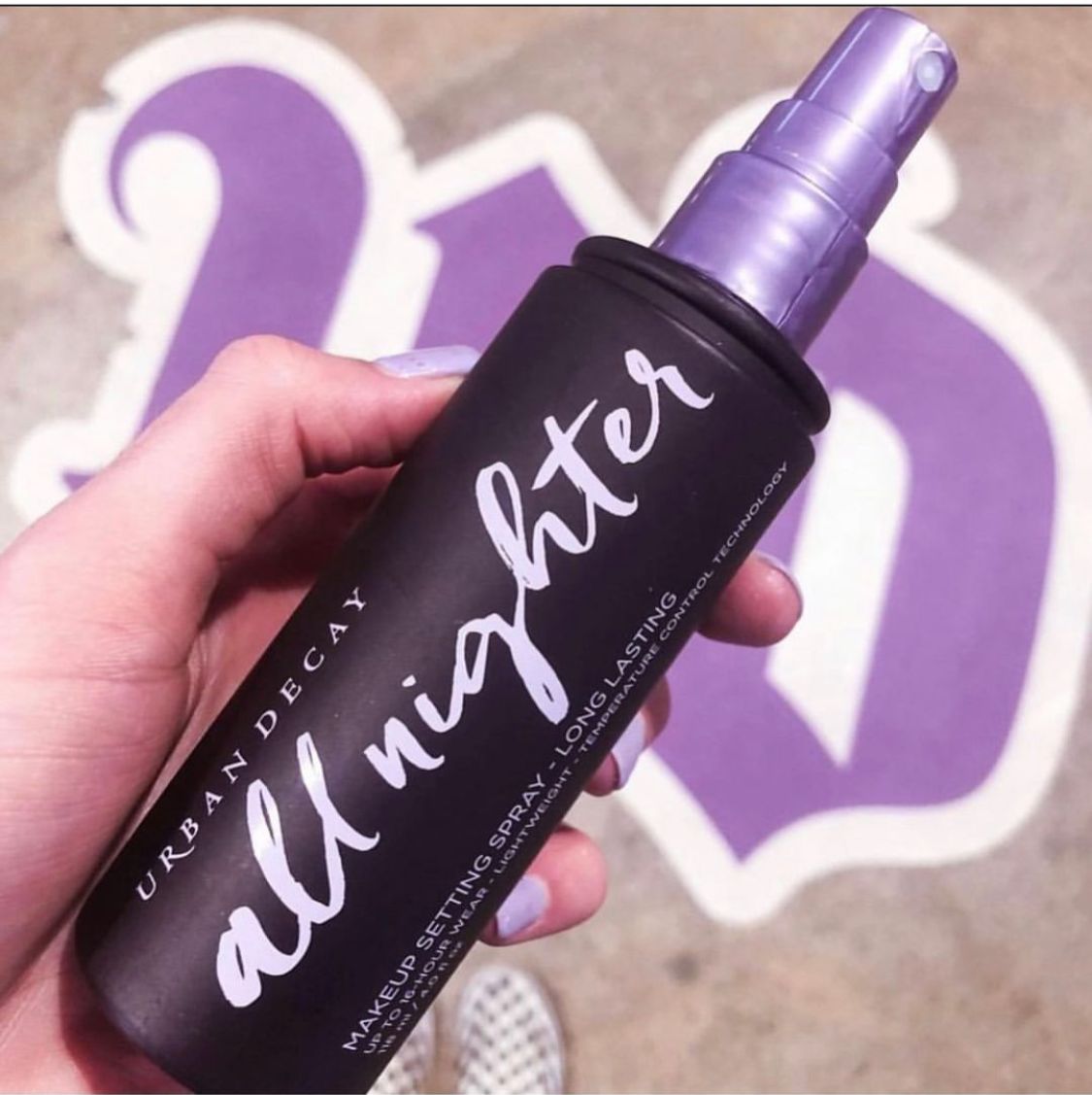All nighter long lasting makeup setting spray Urban Decay
