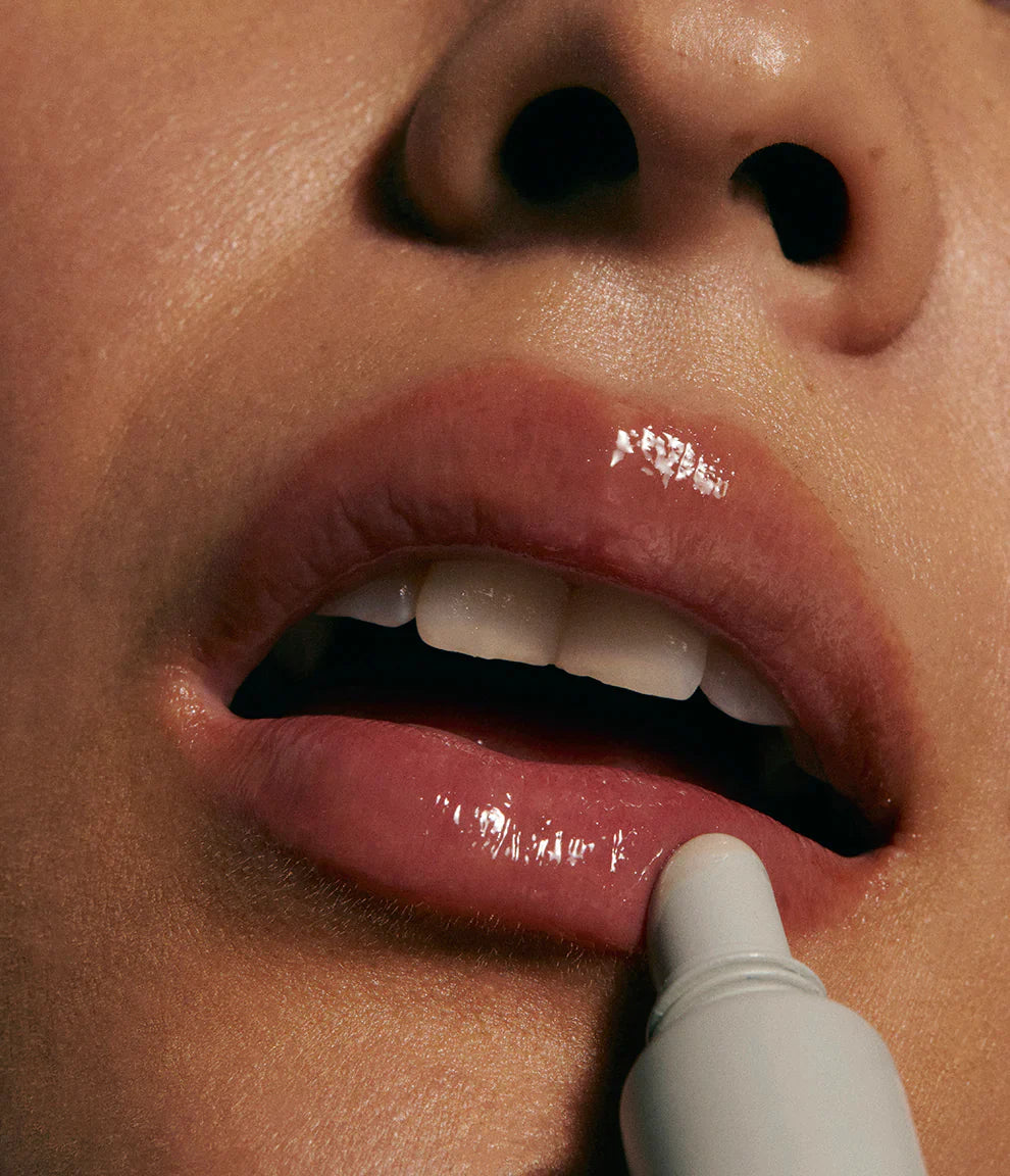 Lip peptide treatment Rhode