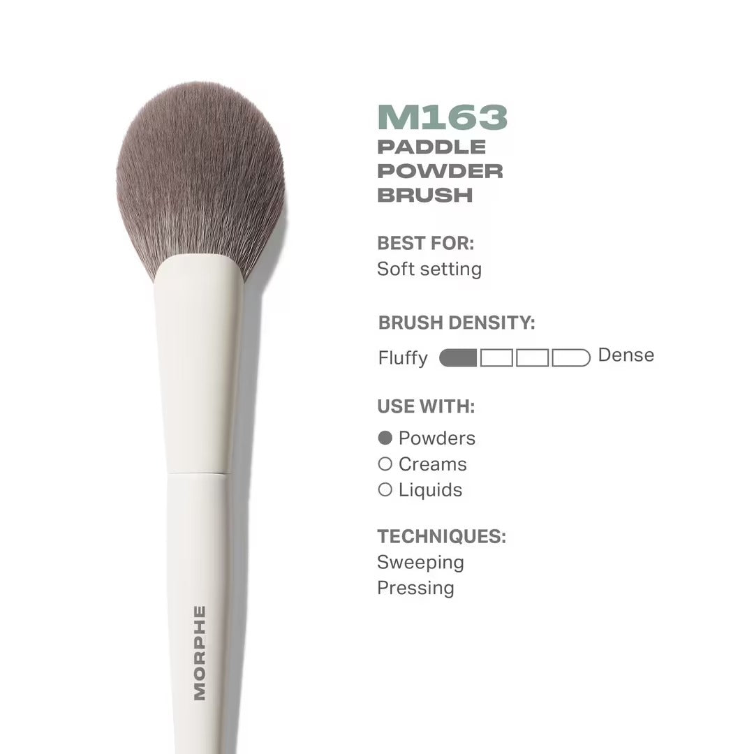 M163 Paddle Powder Brush Morphe