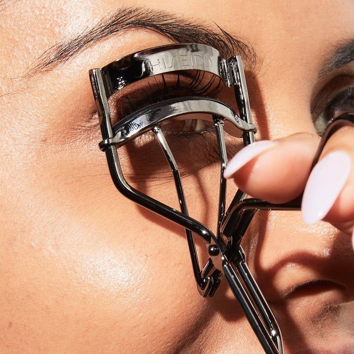 Eyelash curler shiseido