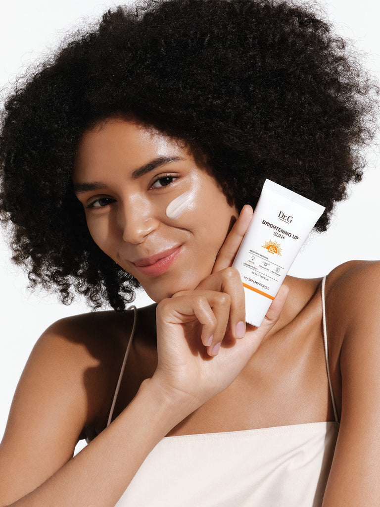 BRIGHTENING UP SUN+ DR.G