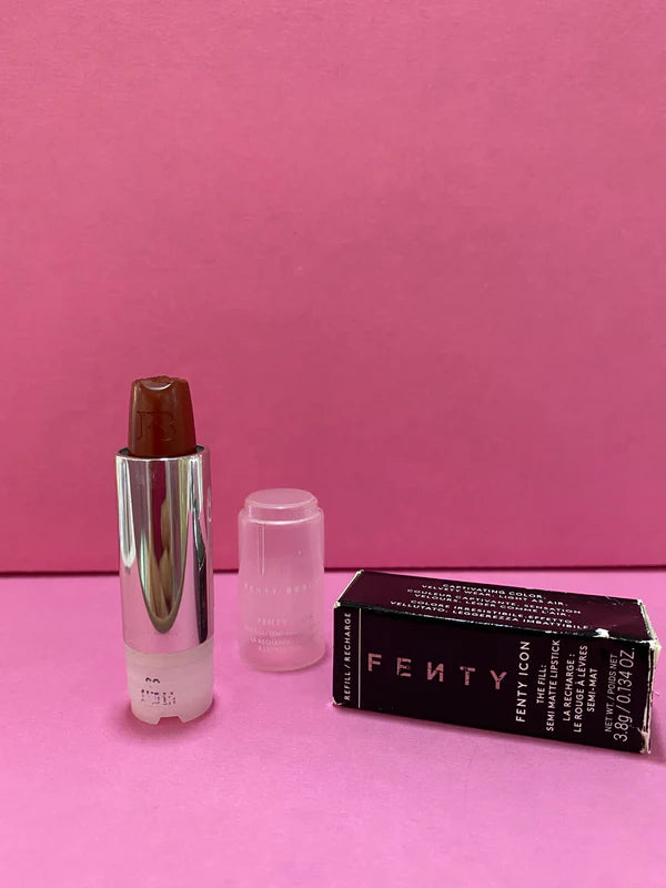 semi matte refillable lipstick +  icon funda recargable Fenty Beauty