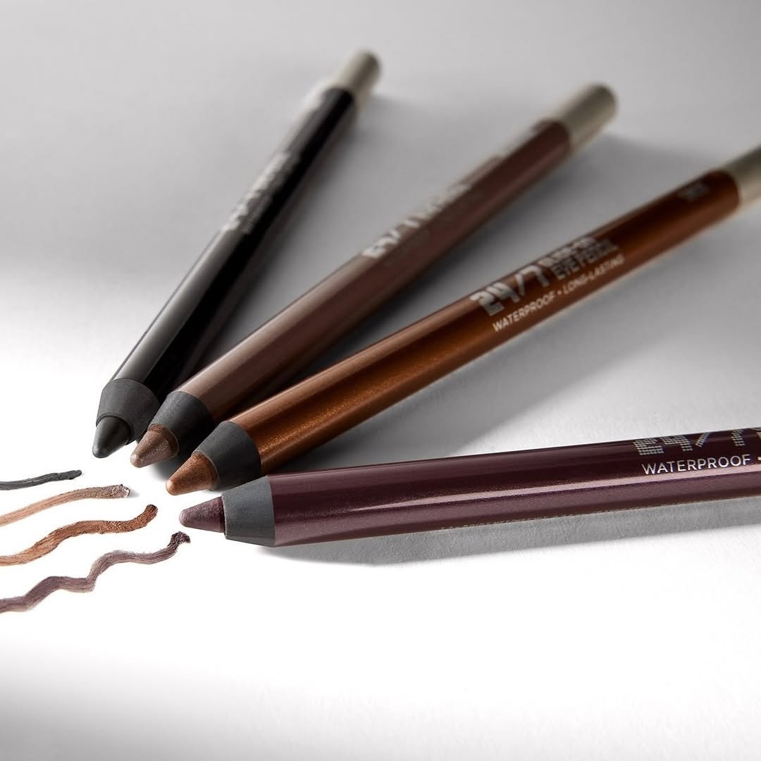 24/7 glide-on waterproof eyeliner pencil Urban Decay