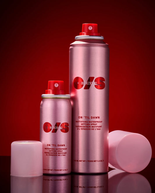 On 'til dawn mattifyng waterproof setting spray One Size