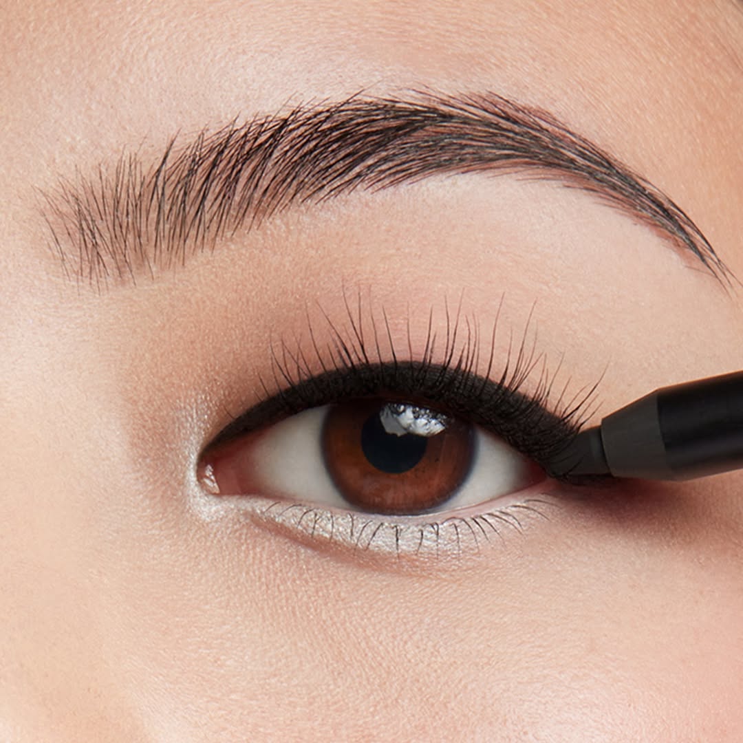 24/7 glide-on waterproof eyeliner pencil Urban Decay