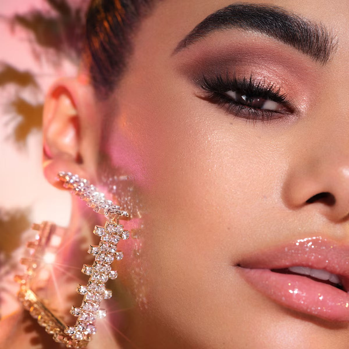 Born this way sunset stripped eyeshadow palette Too Faced